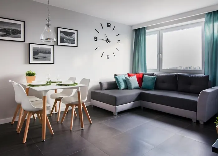 Apartment River Front, Great View From 14Th Floor, Next To Pge Narodowy Stadium, Torwar - By Warsawskyline Apartments